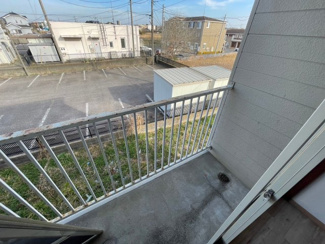 【バルコニー】