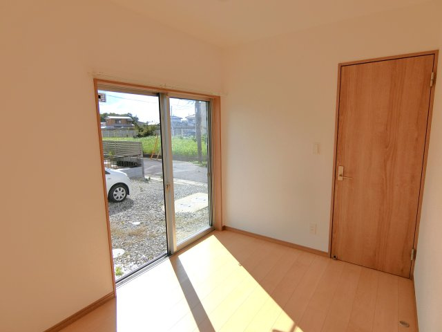 横芝光町栗山貸家の洋室