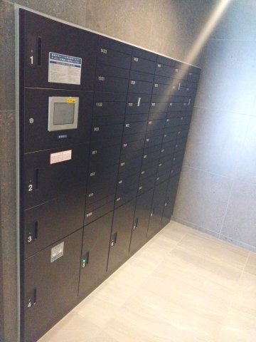 クレストコート本郷三丁目のその他共用部分|宅配ボックス