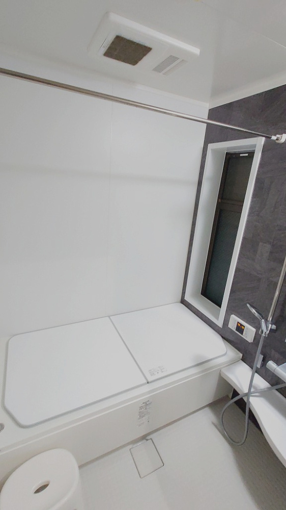 小牧市光ヶ丘1丁目　中古戸建の浴室|ゆったり過ごせるお風呂です