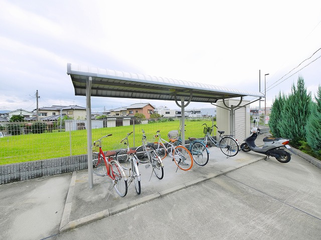 グランツ大和のその他共用部分|自転車置き場