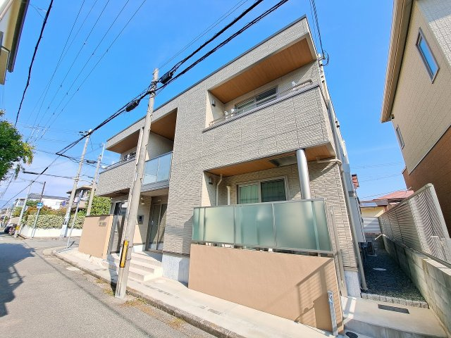 シーシェル浜甲子園の外観