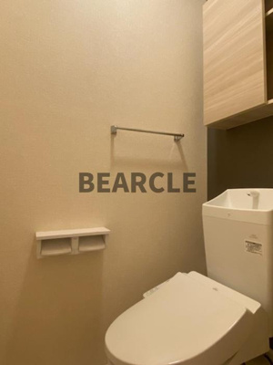 【トイレ】 | D-ROOM桂川 | ゆったりとした空間のトイレです