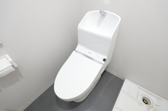 CRASTINE新小岩のトイレ