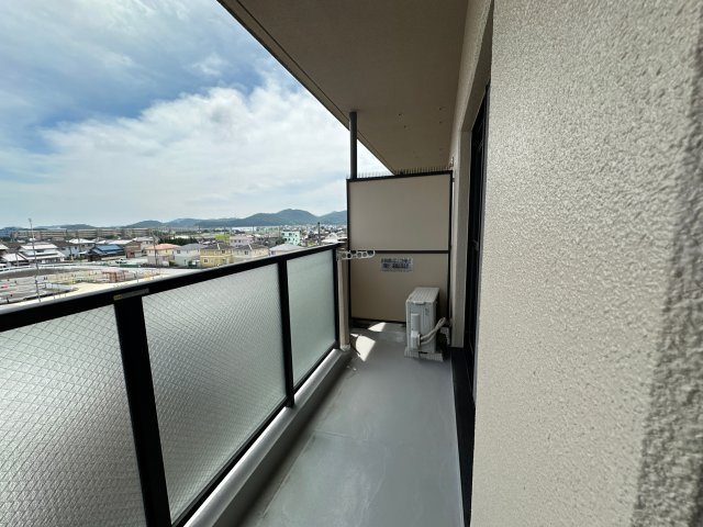 グローバル高田のバルコニー