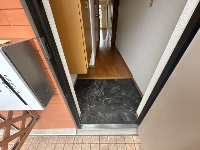 フランセーヌⅡ番館の玄関