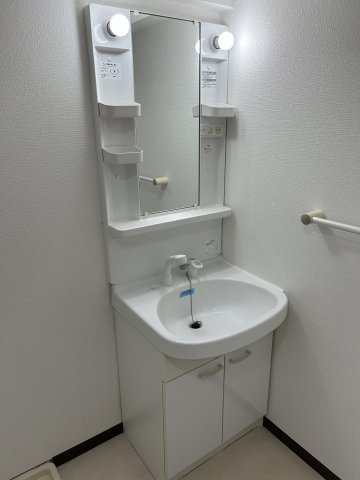 【洗面所】