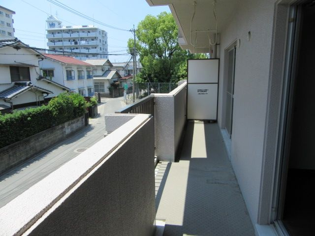 【バルコニー】