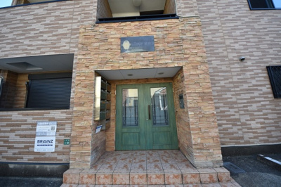 【エントランス】 | コンフォートベネフィス別府１