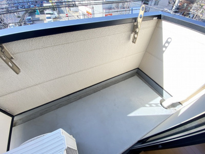 【バルコニー】 | コンフォートベネフィス平尾 | ※別号室の写真になります。現況優先。
