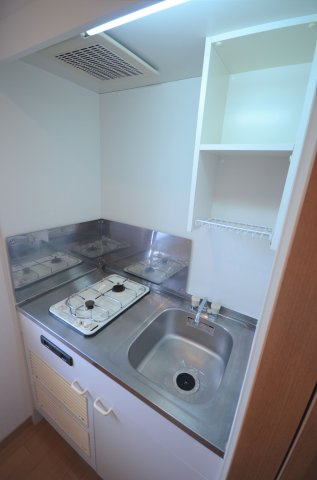 【キッチン】 | エフパルク県庁前 | 別号室の写真になります。現況優先。