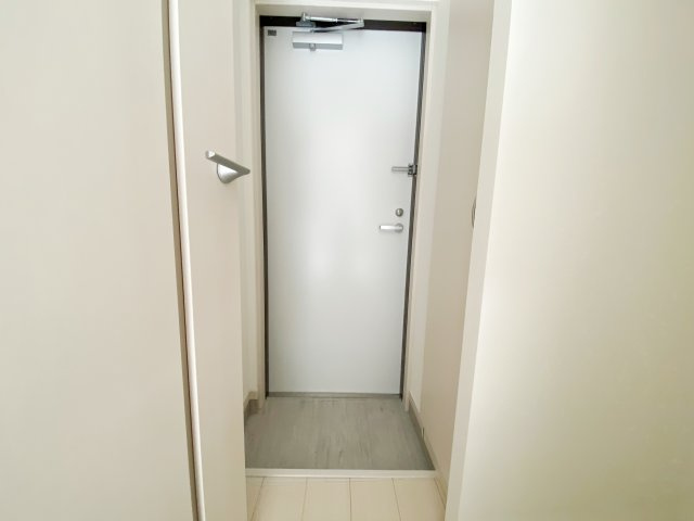 IXO錦町の玄関|別号室の参考写真です。