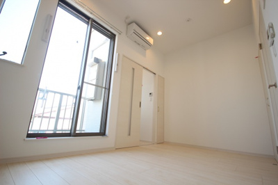 【洋室】 | CB吉塚シャリオ | 別号室の写真になります。現況優先。