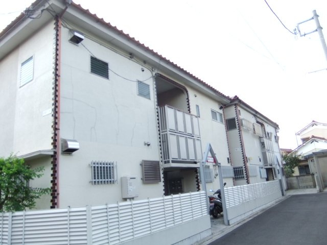 多摩ハイツ　C棟の外観