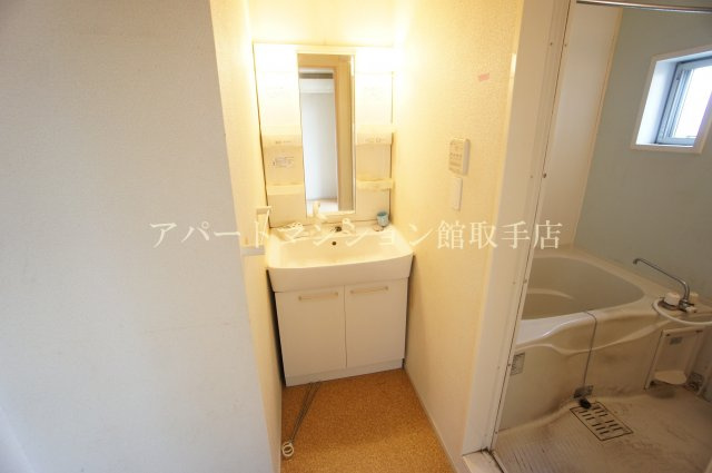 グラン・パルティの独立洗面台