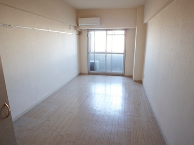 【バルコニー】 | アリビオ博多駅東 | ※別号室の写真になります。現況優先。
