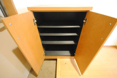 【収納】 | TYシャトレーⅡ | 別号室の写真になります。現況優先。