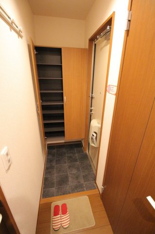 セジュールアルジェント【キャッシュバック対象】の玄関