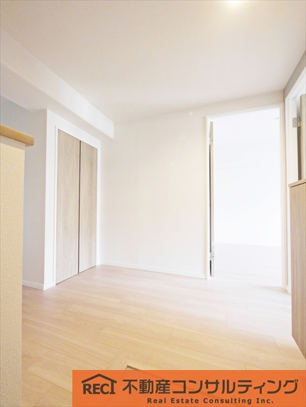 芦屋春日コーポラスA棟の駐車場