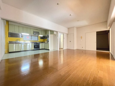 【居間・リビング】 | 第二千里グランドハイツ