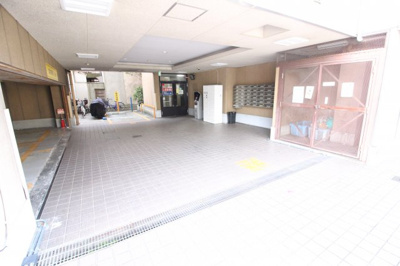 【エントランス】 | メロディーハイム美章園 | エントランス