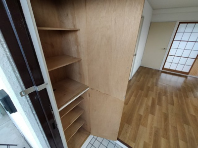 【玄関】 | ヨシキビル・