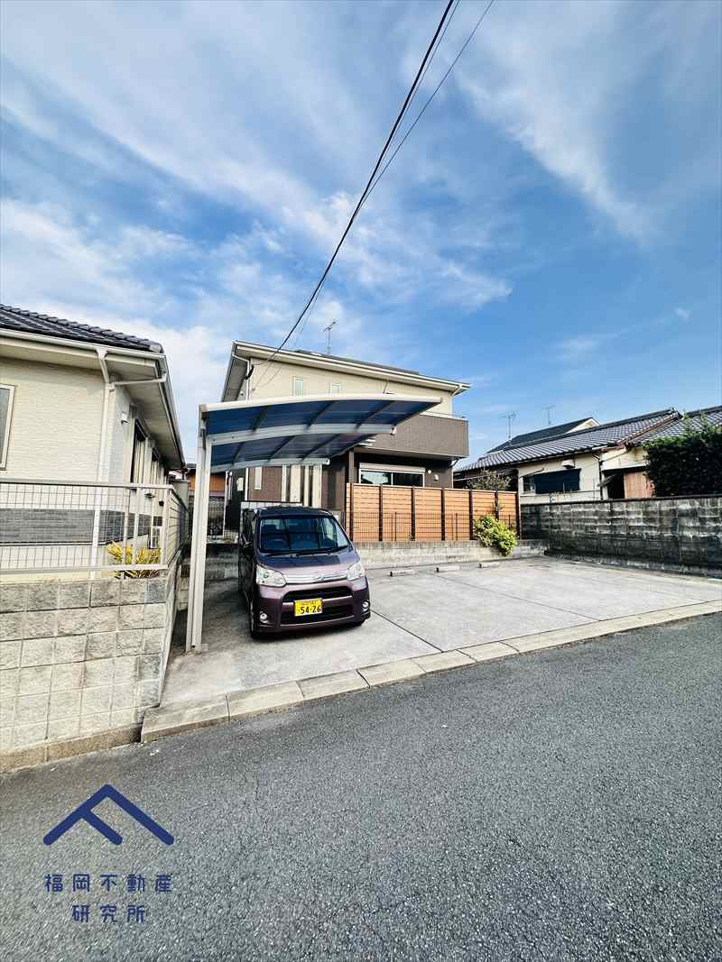 福津市福間南5丁目　戸建ての駐車場
