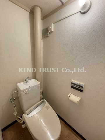 中津リバーサイドコーポB棟のトイレ|清潔感のあるトイレです