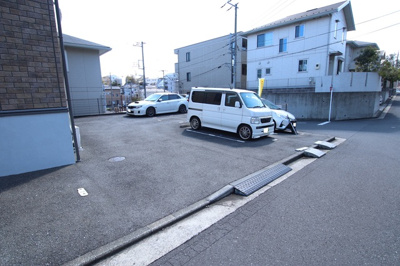 駐車場要空き確認