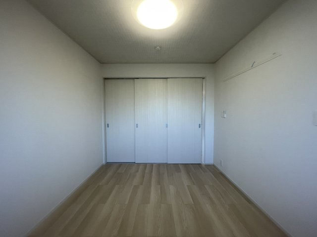 カミーノクラントーノ　ウーノの洋室
