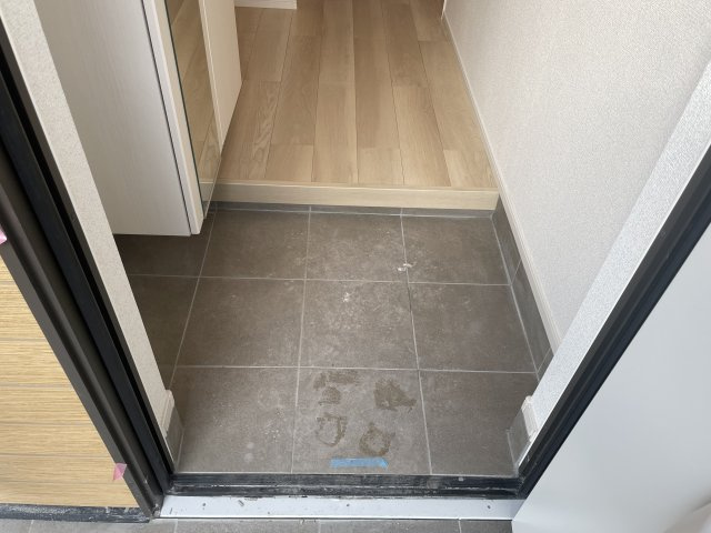 カミーノクラントーノ　ドゥーエの玄関