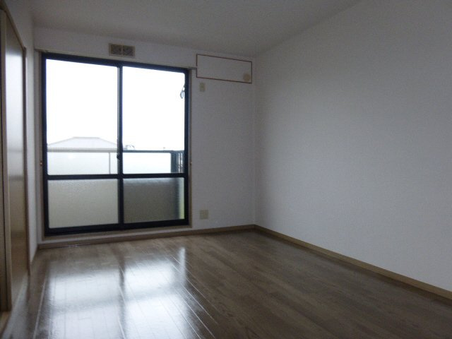 ジュネス今宿の子供部屋