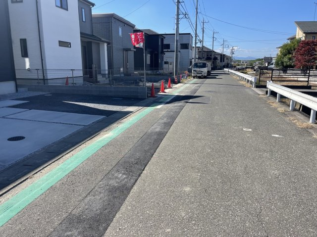 熊谷市久下1丁目の前面道路含む現地写真|現地前面道路（２０２３年１０月２４日）撮影