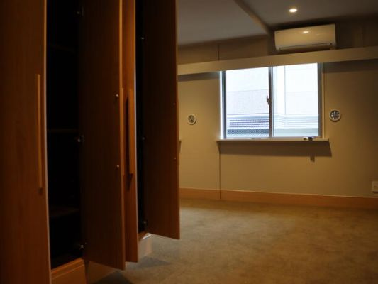 中央区日本橋富沢町の賃貸マンション