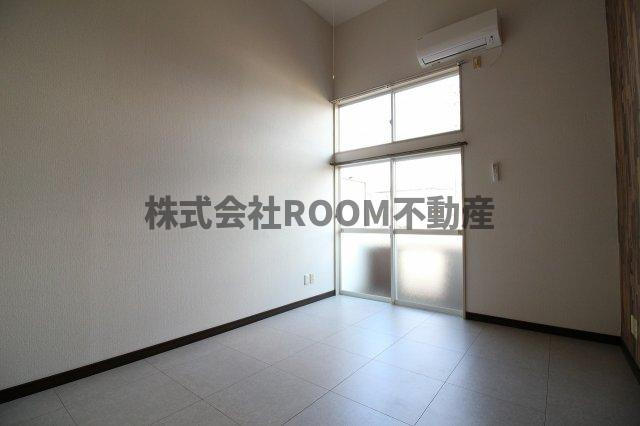 コンフォートアミの洋室|広々とした洋室です