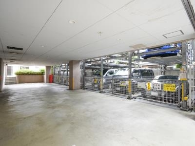 【駐車場】 | スペーシア三軒茶屋弐番館