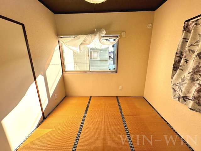 西幸町幸貸家の和室