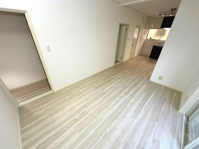 西幸町幸貸家の居間・リビング