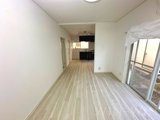 西幸町幸貸家の居間・リビング