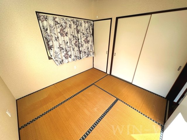 西幸町幸貸家の和室