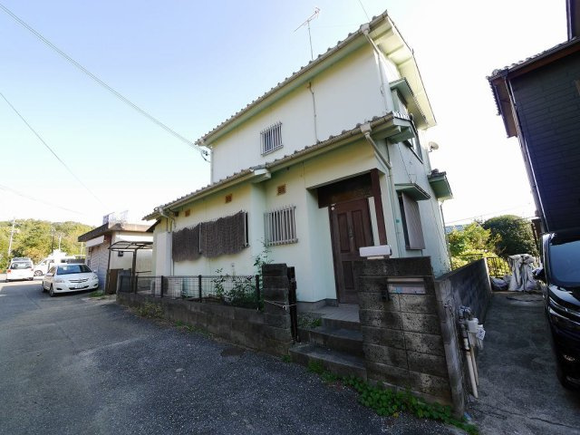 押部谷町西盛一戸建の外観