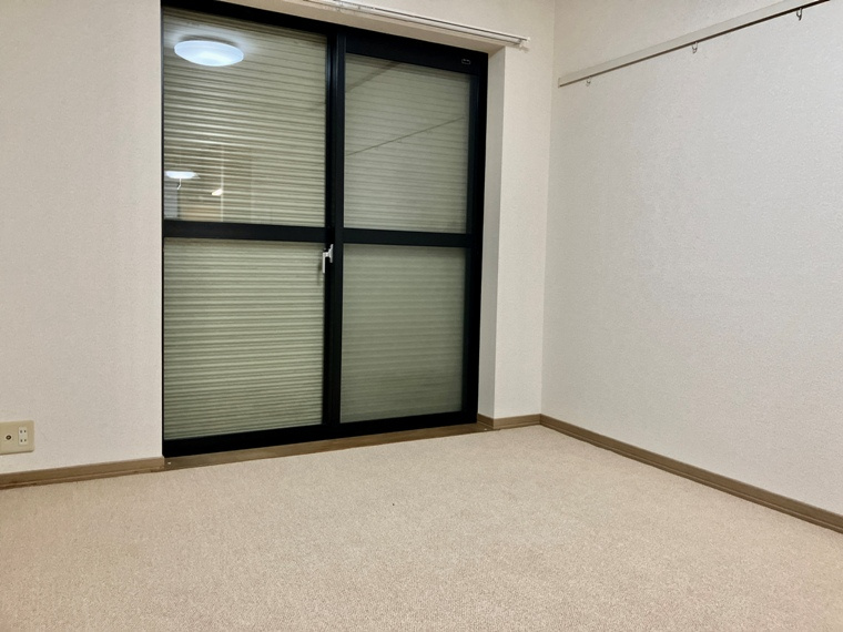 東小岩戸建の居間・リビング