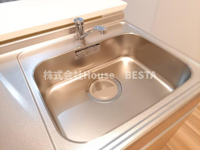 セレニテ神戸ミラクシュッドのキッチン