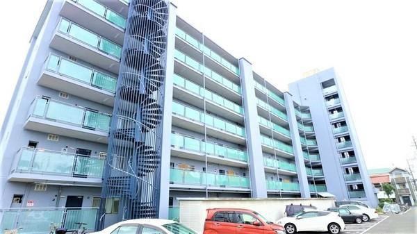 労住かどまハイツの外観|鉄骨鉄筋コンクリート造