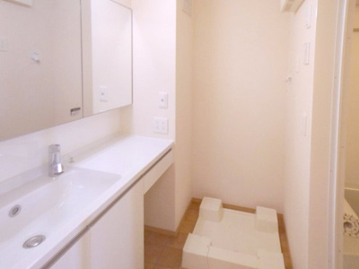 【洗面所】 | ブルーシエルB