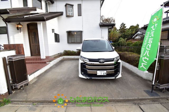 鴻巣市袋　中古一戸建ての駐車場