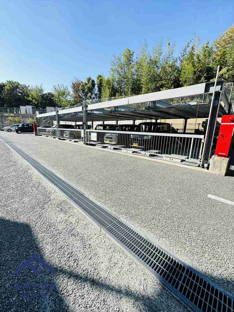 アクロス太宰府パークレジェンドの駐車場