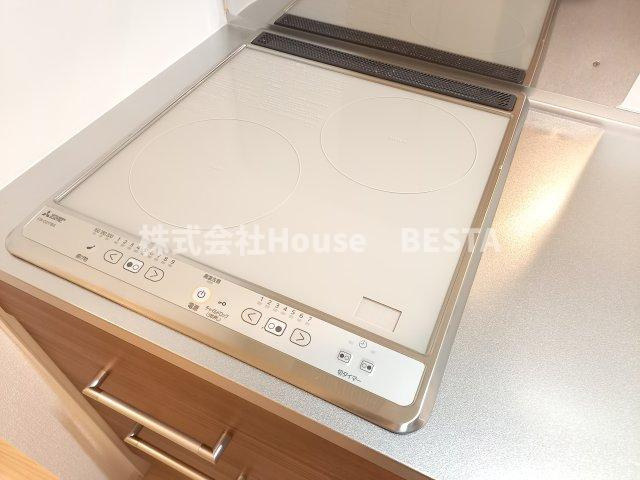 セレニテ神戸ミラクシュッドのキッチン