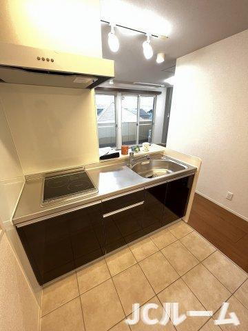 レジデンシィズ 東城 EASTのキッチン