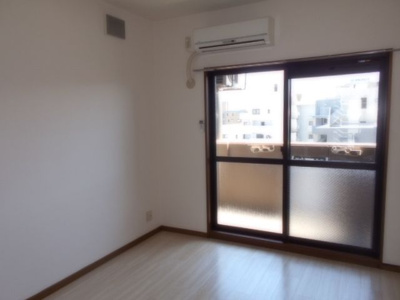 【設備】 | ロマネスク日赤通り | 別号室の写真になります。現況優先。